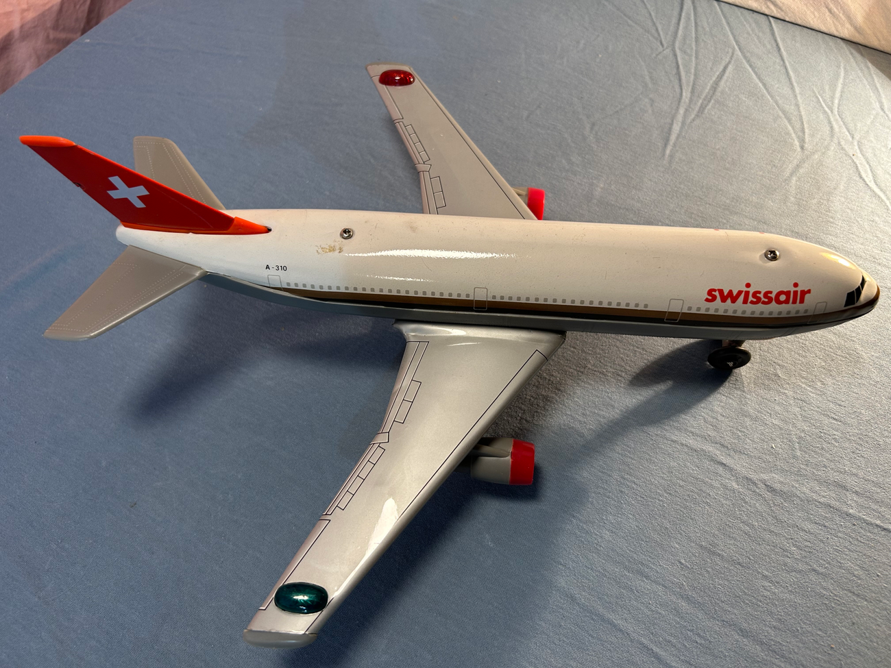 Swissair Flugzeug A -310 Batterie  Swissair Flugzeuge 