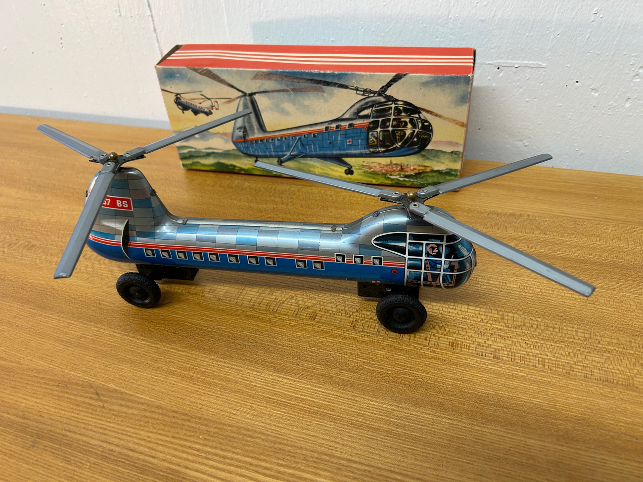 Schuco Studio Rennwagen 1 Schuco Rennwagen 1 rot  SCHUCO 1000 