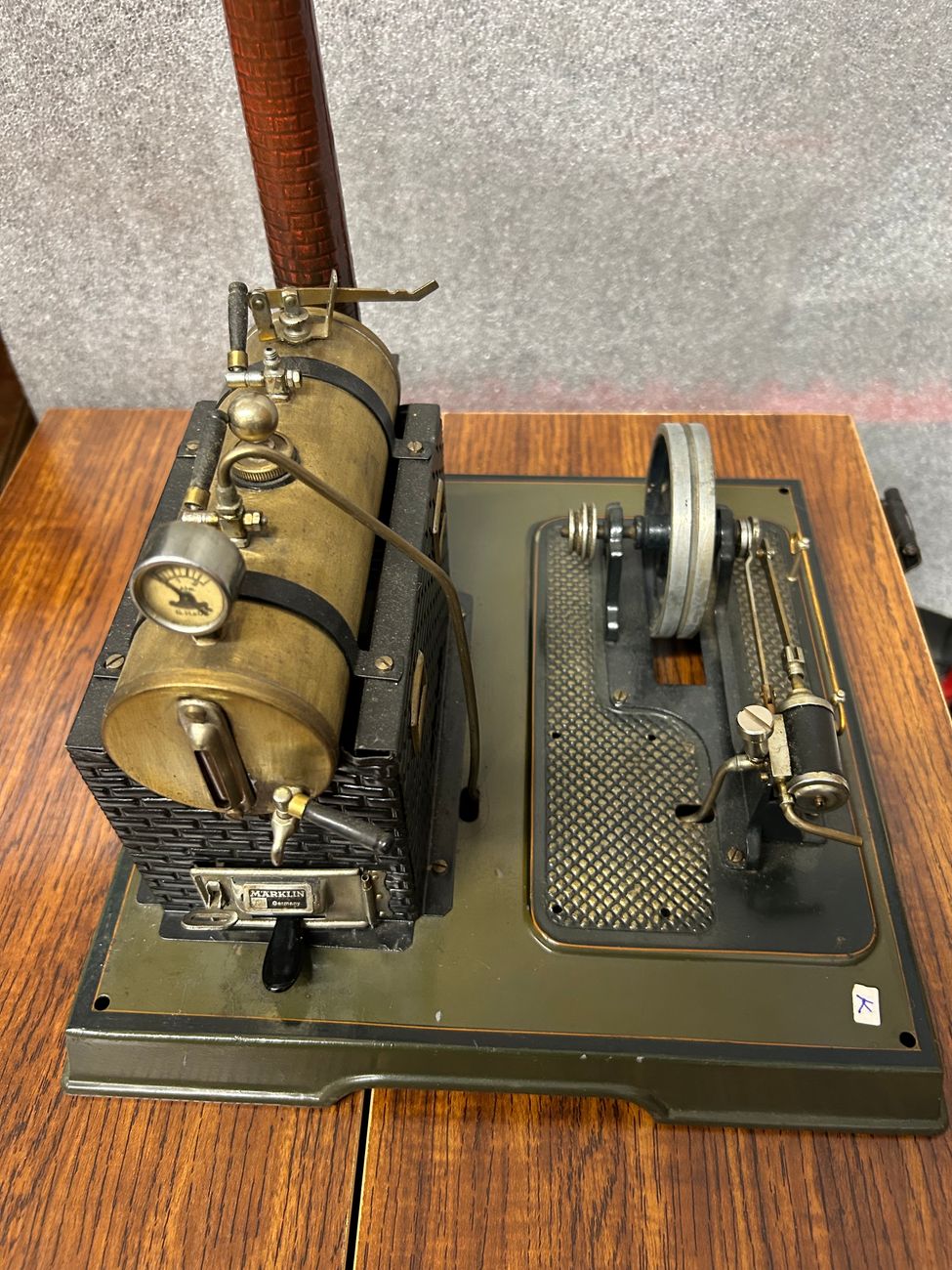 Schuco Varianto 3010 30 Garage in sehr gutem Zustand SCHUCO Varianto Elektro 