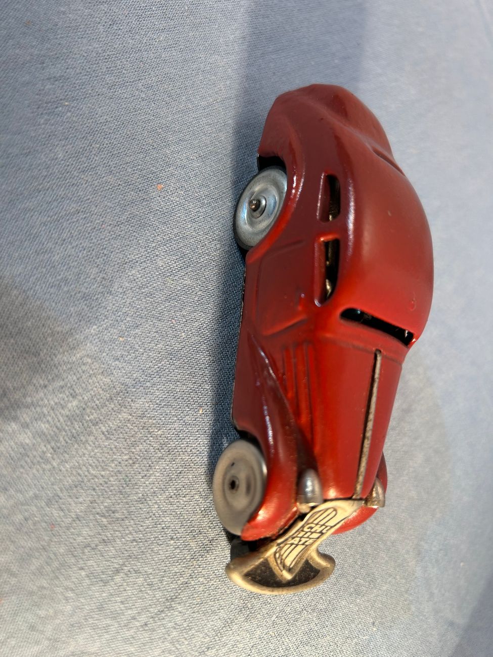 Schuco 1001 rot Fahrt ohne herunter zu fallen  SCHUCO 1000 