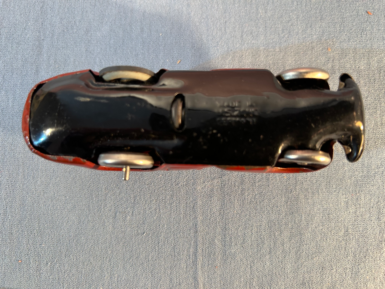 Schuco 1001 rot Fahrt ohne herunter zu fallen  SCHUCO 1000 