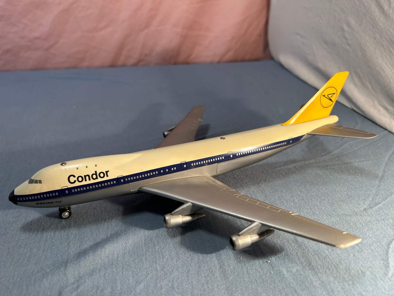 Schuco Boeing 747  1025 Schuco Codor  SCHUCO 1000 