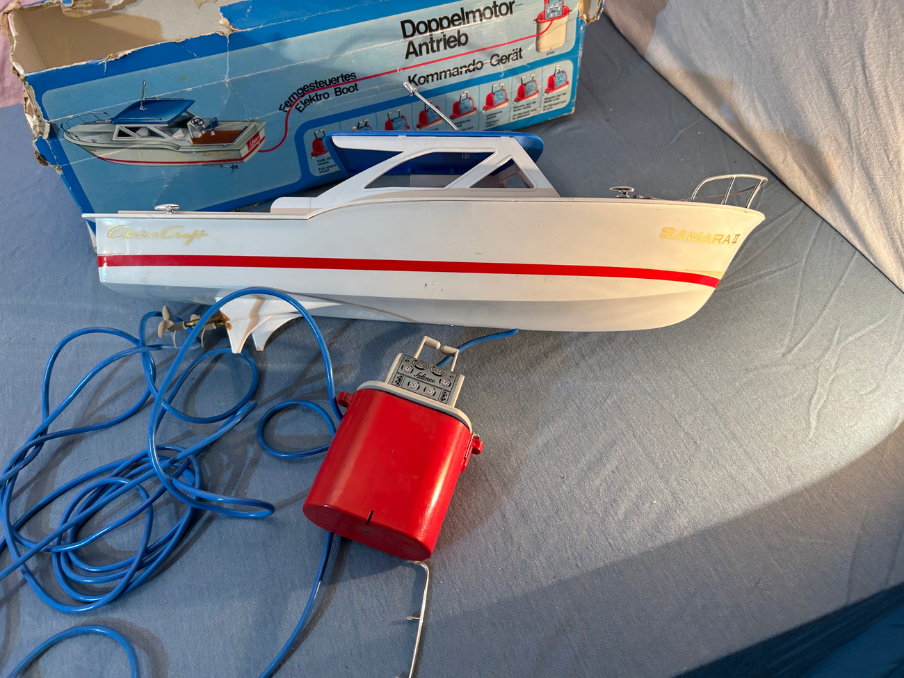 Schuco Ferngesteuertes Elektro Boot  SCHUCO Diverses 