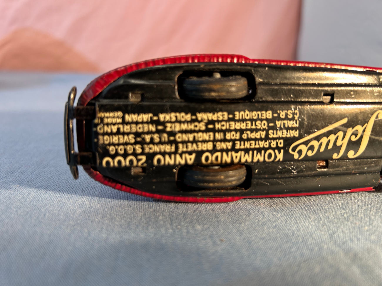 Schuco Kommando 2000 rot Gebrauchter Zustand  SCHUCO 2000 