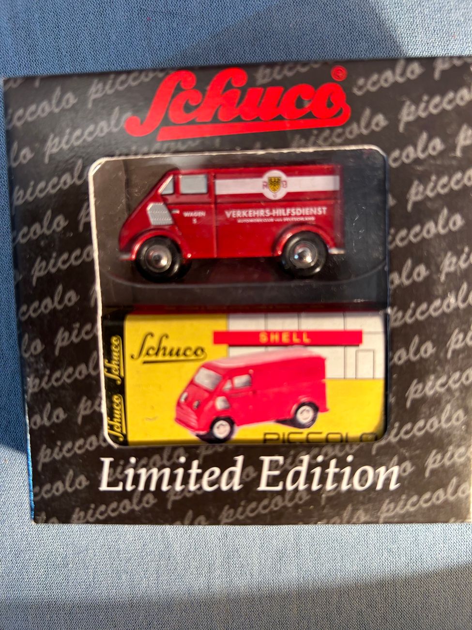 Schuco 5335 blau Schuco 5335 Limousine    