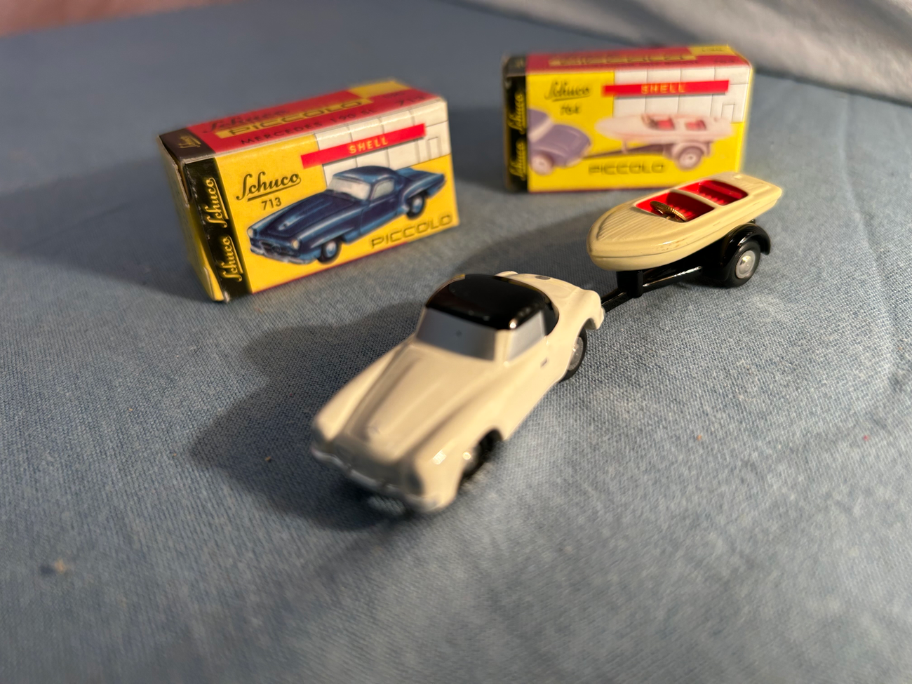 Schuco Mercedes Benz 190 SL  713 764 Schuco Mercedes 190 SL mit Schiffsanhänger SCHUCO Piccolo 