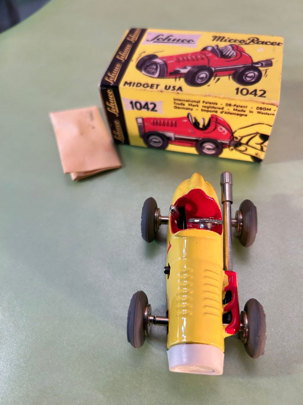 Schuco Varianto 3010 24  SCHUCO Varianto Elektro 