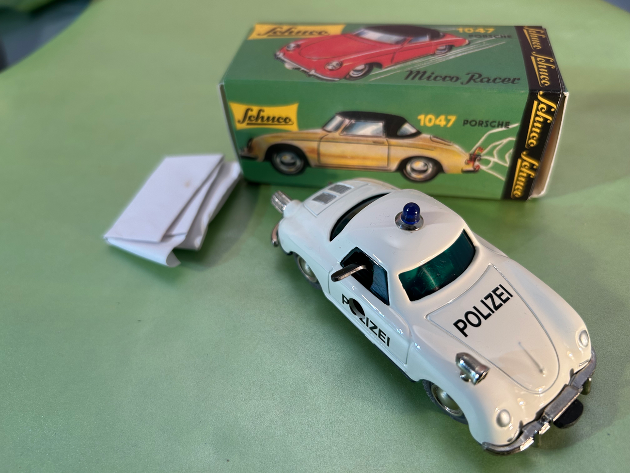 Schuco Kommando 2000 schwarz  SCHUCO 2000 