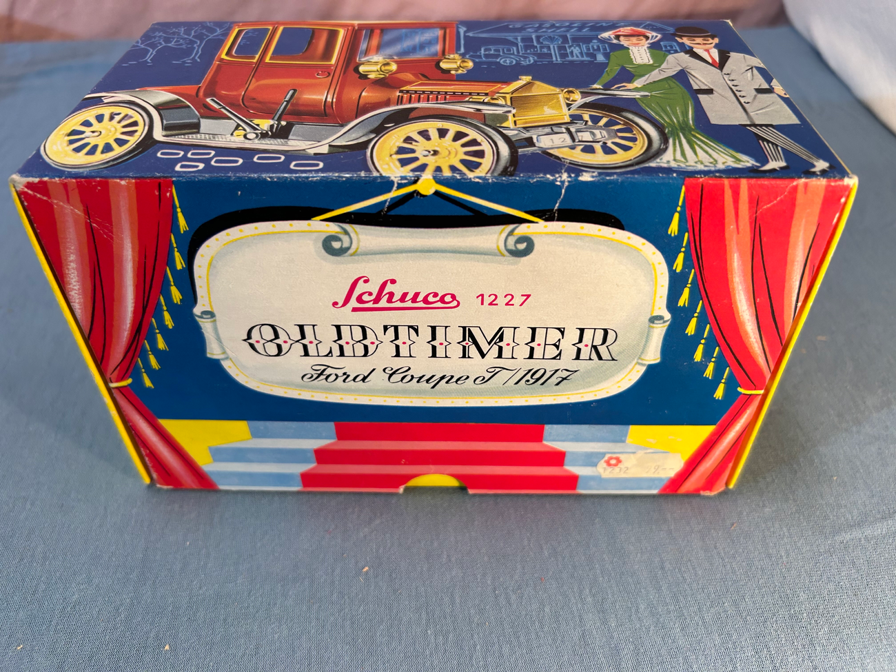 Schuco Oldtimer Ford Coupé T 1917 Schuco Oldtimer 1227 Ford  SCHUCO Diverses 