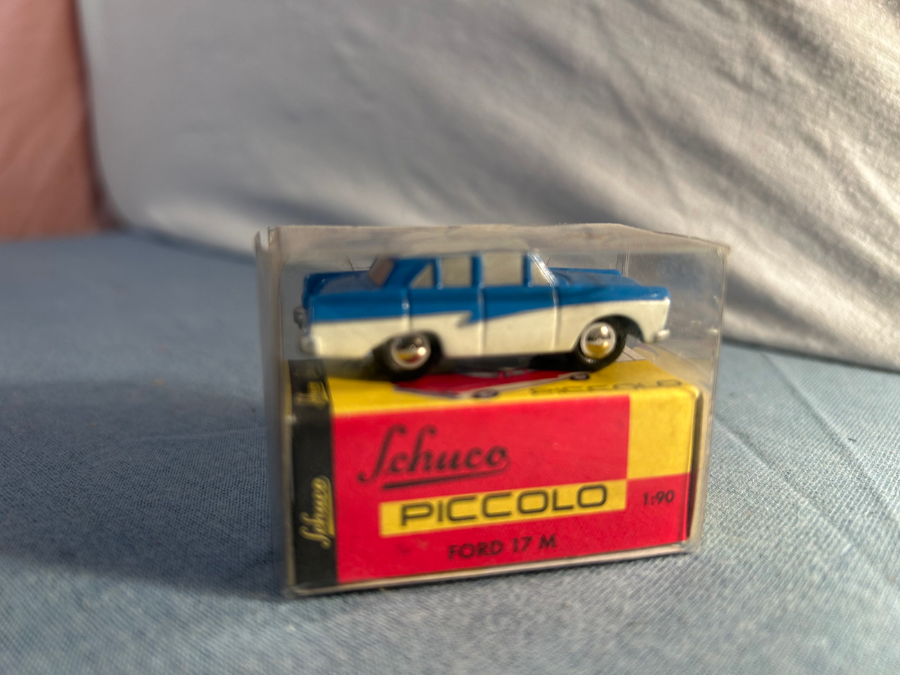 Schuco Piccolo Ford 17 M  SCHUCO Piccolo 