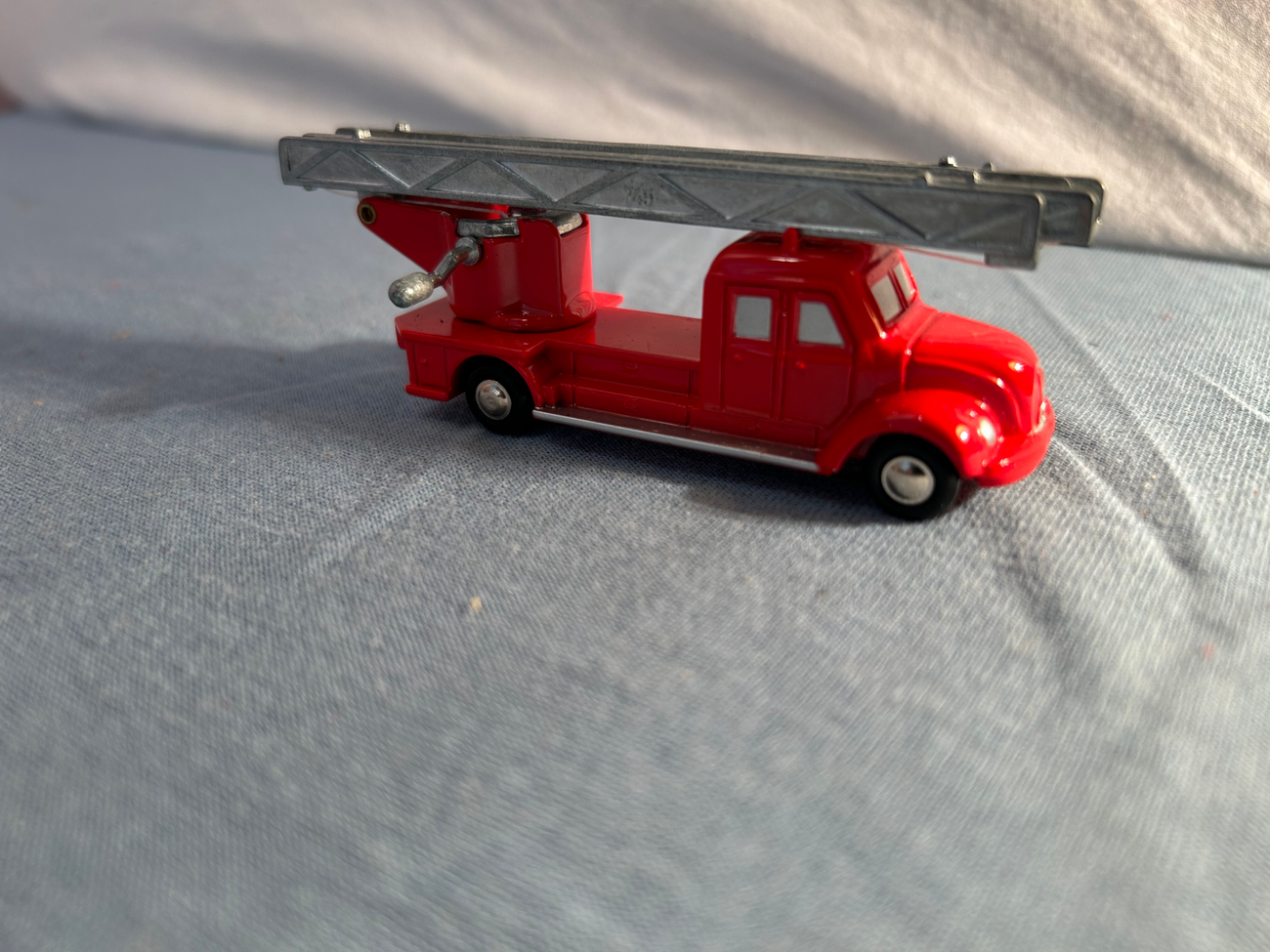 Schuco Piccolo Magirus Feuerwehr 746 Schuco Piccolo Magirus Feuerwehr  SCHUCO Piccolo 