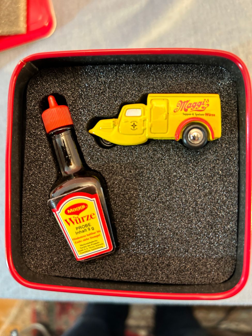 Schuco Varianto 3010 25  SCHUCO Varianto Elektro 