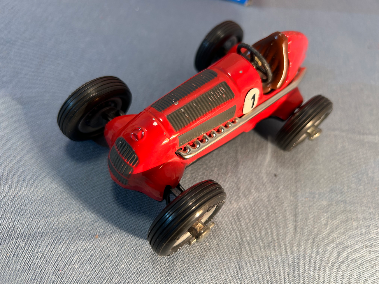 Schuco Varianto 3010 24  SCHUCO Varianto Elektro 