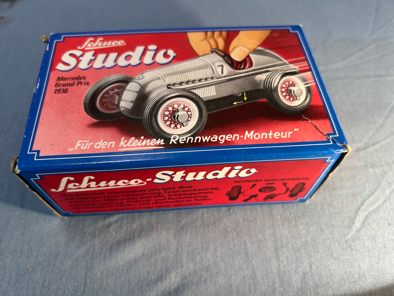 Schuco Varianto 3010 24  SCHUCO Varianto Elektro 