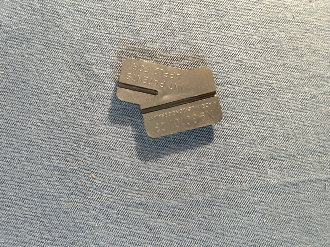 Schuco Varianto 3010 23  SCHUCO Varianto Elektro 