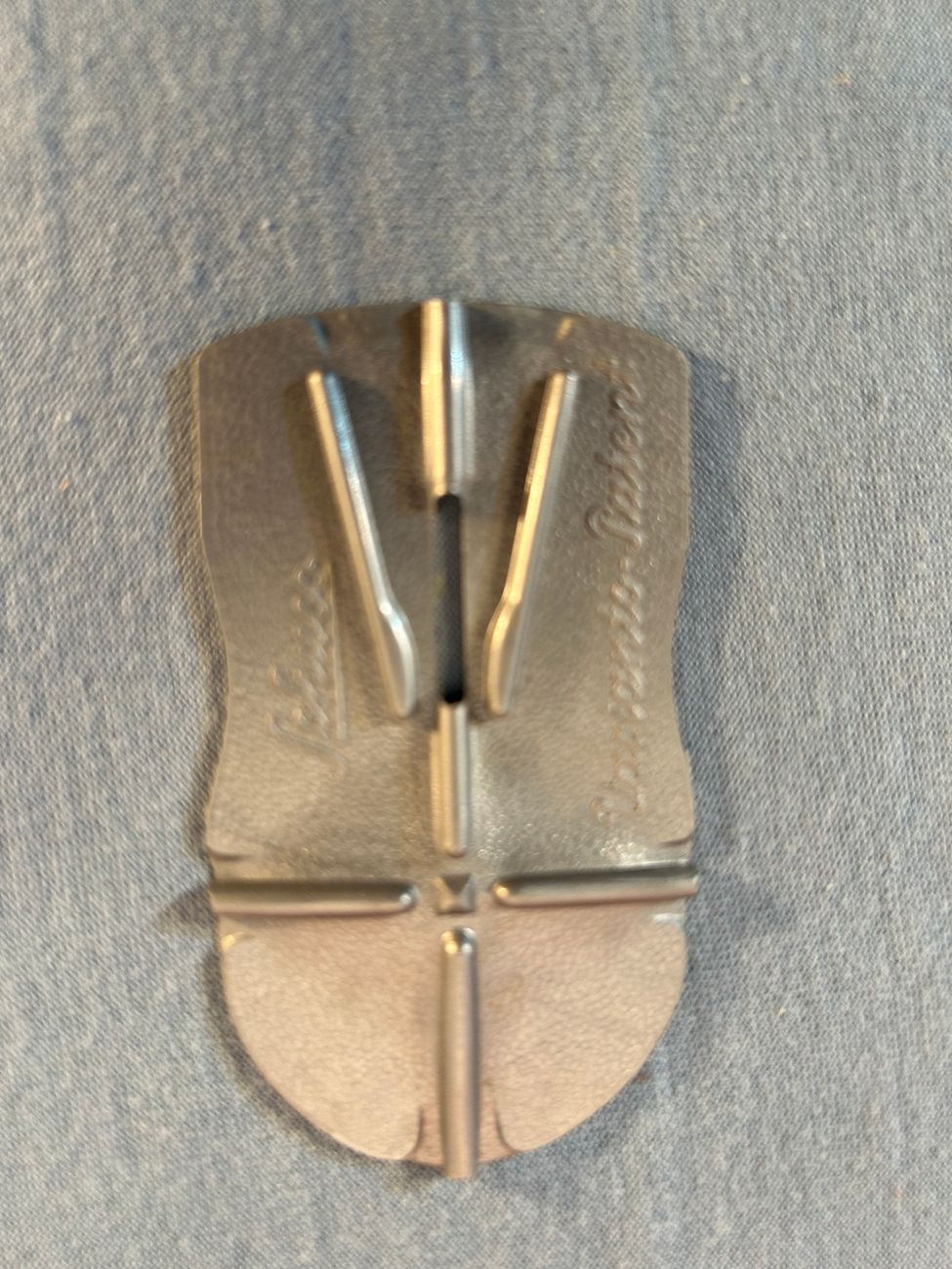 Schuco Varianto 3010 25  SCHUCO Varianto Elektro 