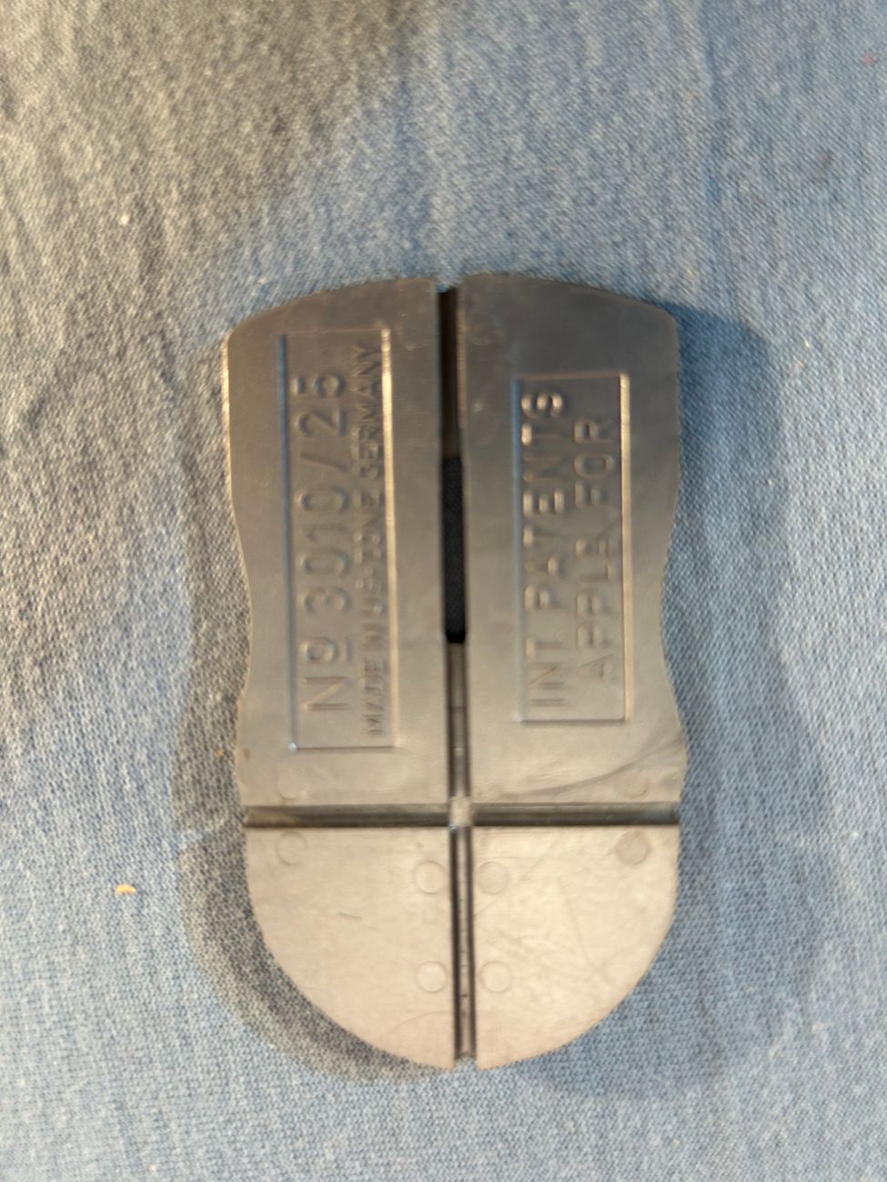 Schuco Varianto 3010 25  SCHUCO Varianto Elektro 